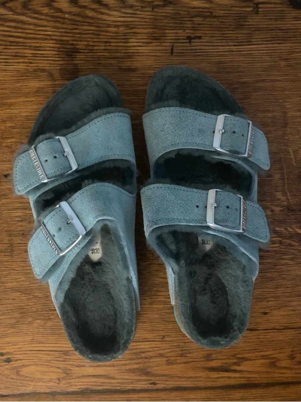 Women’s Size 38 Two-Strap Faux-Fur Slide Sandals in Light Teal